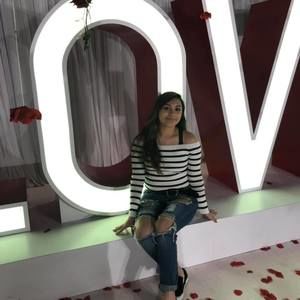 Meet your Posher, Aimee